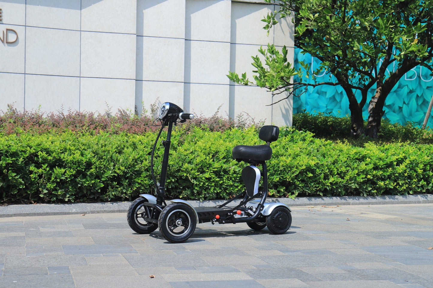 Fold & Travel Mobility Mobility Scooter Electric Mobility Scooter Cruiser City Hopper 3 Wheel 4 Wheel Scooter Medical ( SILVER )